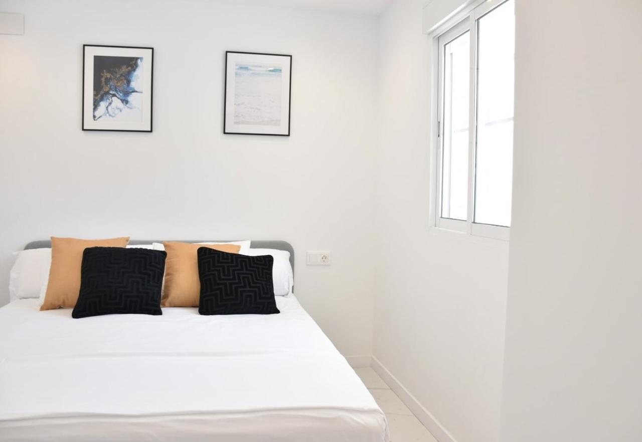 Myflats Deluxe Seafront Apartment Arenales del Sol Exterior photo